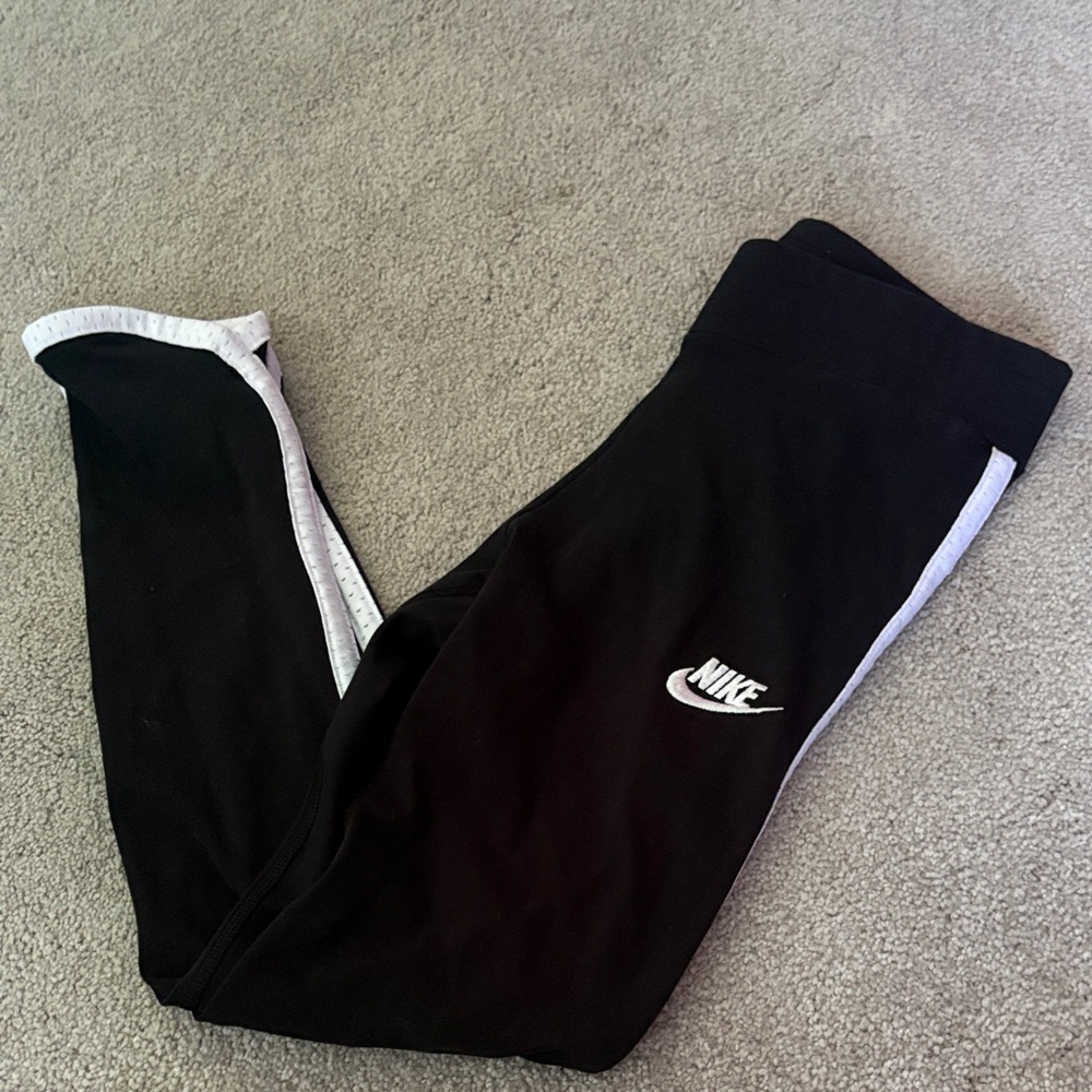 Nike Black legging with White Stripe and Embroidered Logo size XS!